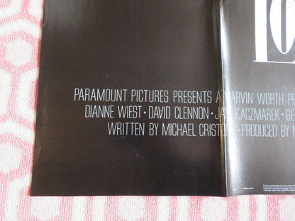 FALLING IN LOVE US ONE SHEET POSTER ROBERT DE NIRO MERLY STREEP 1984 - Rendezvous Cinema