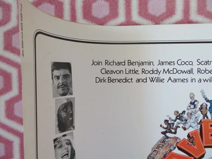 SCAVENGER HUNT US HALF SHEET (22"x 28") POSTER DIRK BENDICT JAMES COCO 1979 - Rendezvous Cinema