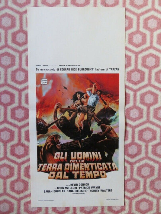 GLI UOMINI DELLA TERRA DIMENTICATA ... ITALIAN LOCANDINA (27.5"x13") POSTER 1978 - Rendezvous Cinema