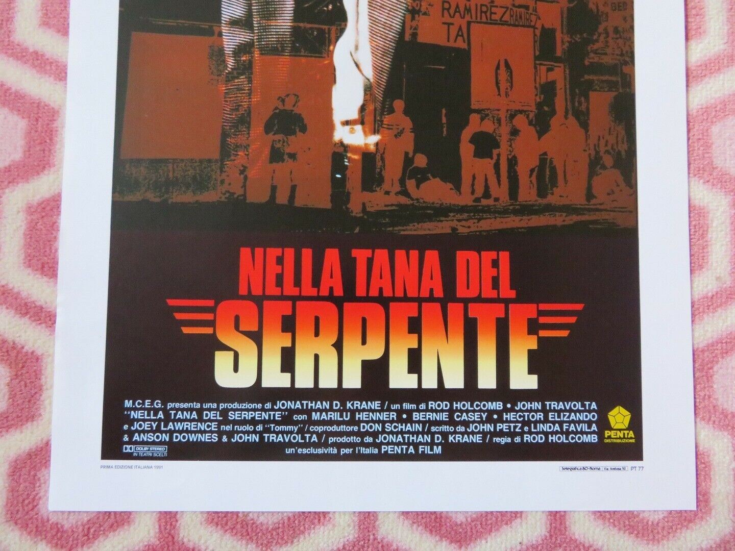 "NELLA TANA DEL SERPENTE ITALIAN LOCANDINA (27.5"x13") POSTER 1991