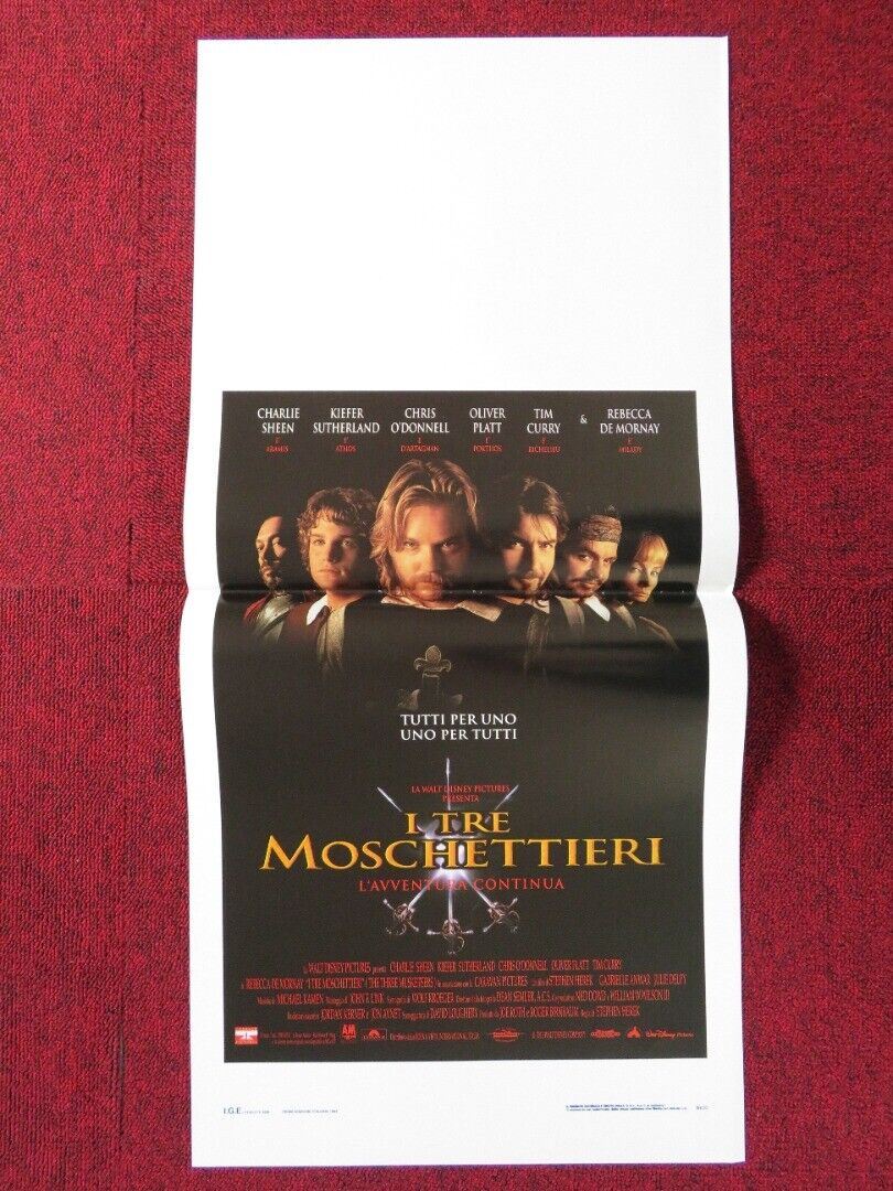 THE THREE MUSKETEERS ITALIAN LOCANDINA (27.5"x13") POSTER CHARLIE SHEEN 1994 - Rendezvous Cinema