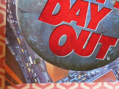 BABY'S DAY OUT QUAD (30"x 40") ROLLED POSTER - B JOHN HUGHES JOE MANTAGNA 1994 Movie posters