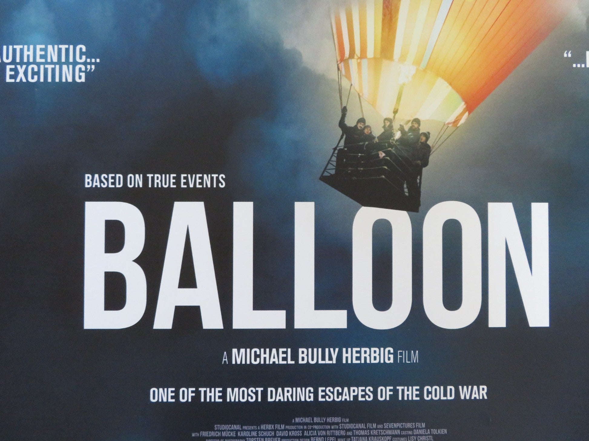 BALLOON UK QUAD (30"x 40") ROLLED POSTER FRIEDRICH MUCKE KAROLINE SCHUCH 2018 Rendezvous Cinema Movie posters