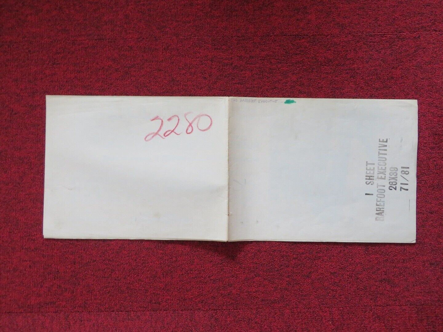 BAREFOOT EXECUTIVE FOLDED US ONE SHEET POSTER (26"x39") DISNEY 1971 Movie posters