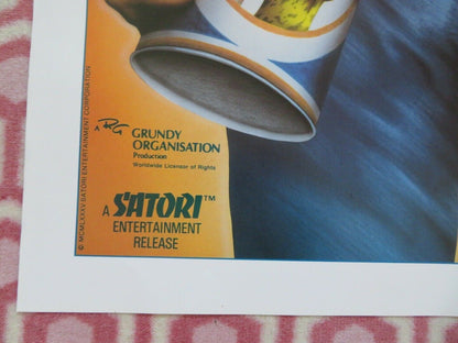 BARRY MCKENZIE HOLDS HIS OWN FOLDED US ONE SHEET POSTER BARRY HUMPHRIES 1974 Movie posters