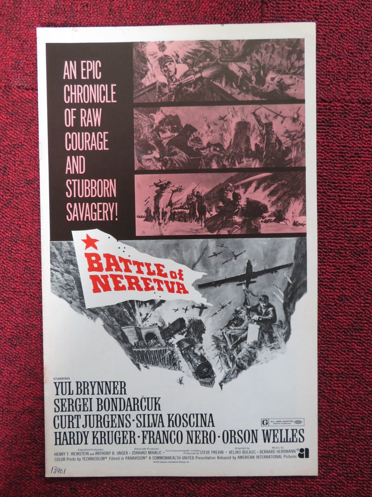 BATTLE OF NERETVA - PRESSBOOK UNCUT AMERICAN INTERNATIONAL BRYNNER WELLES 1969 Rendezvous Cinema Movie posters
