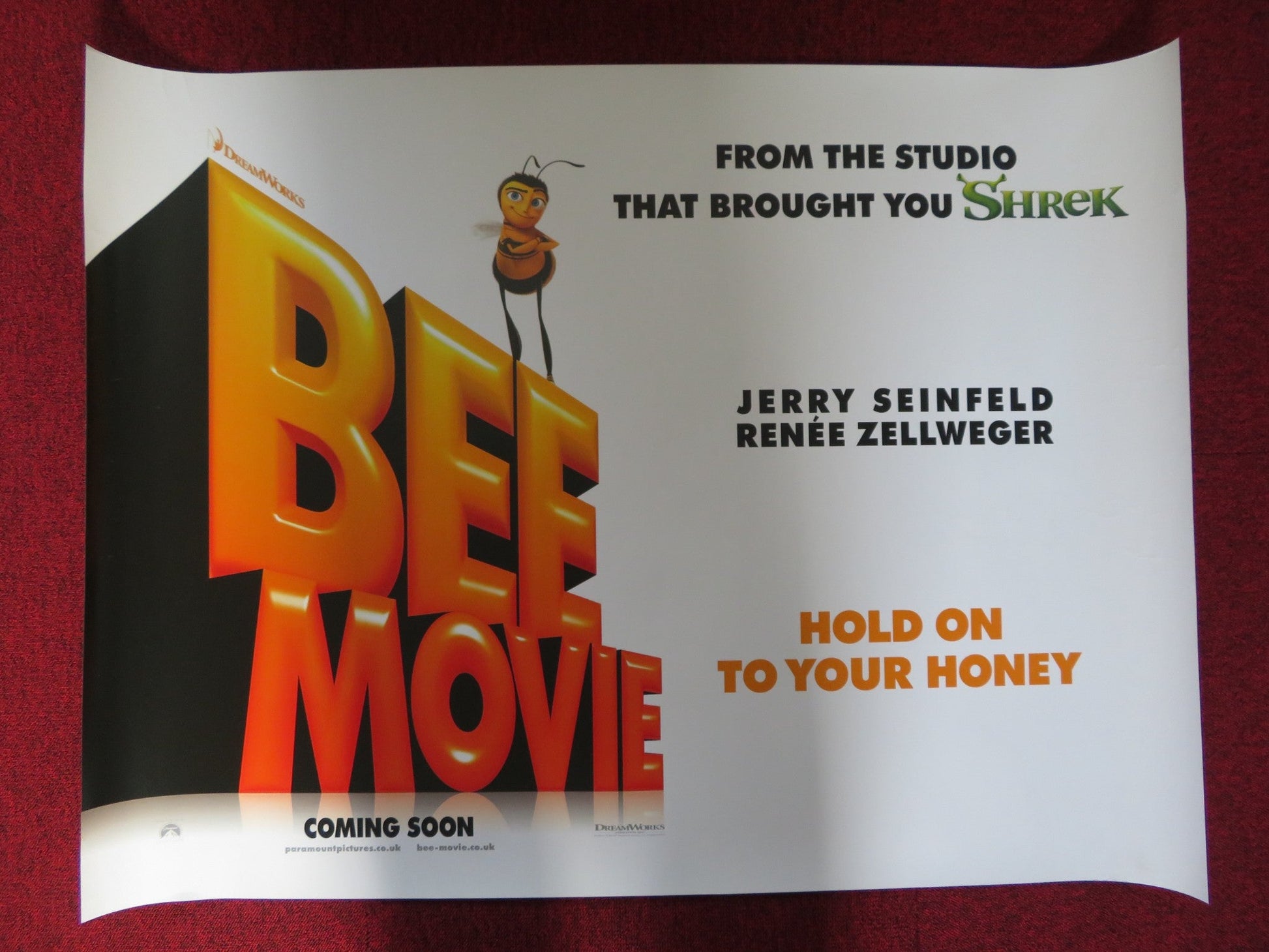 BEE MOVIE UK QUAD (30"x 40") ROLLED POSTER JERRY SEINFELD RENEE ZELLWEGER 2007 Rendezvous Cinema Movie posters