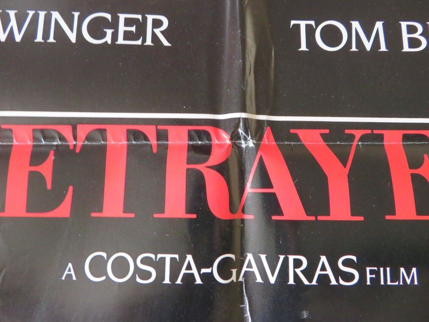 BETRAYED FOLDED US ONE SHEET POSTER DEBRA WINGER TOM BERENGER 1988 Movie posters