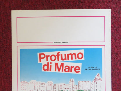 BETTER LATE THAN NEVER ITALIAN LOCANDINA POSTER DAVID NIVEN MAGGIE SMITH 1983 Rendezvous Cinema Movie posters