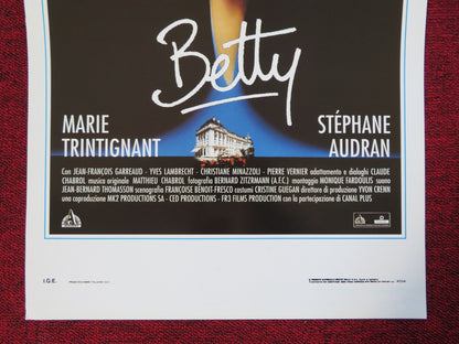 BETTY ITALIAN LOCANDINA (27.5"x13") POSTER MARIE TRINTIGNANT S. AUDRAN 1992 Rendezvous Cinema Movie posters