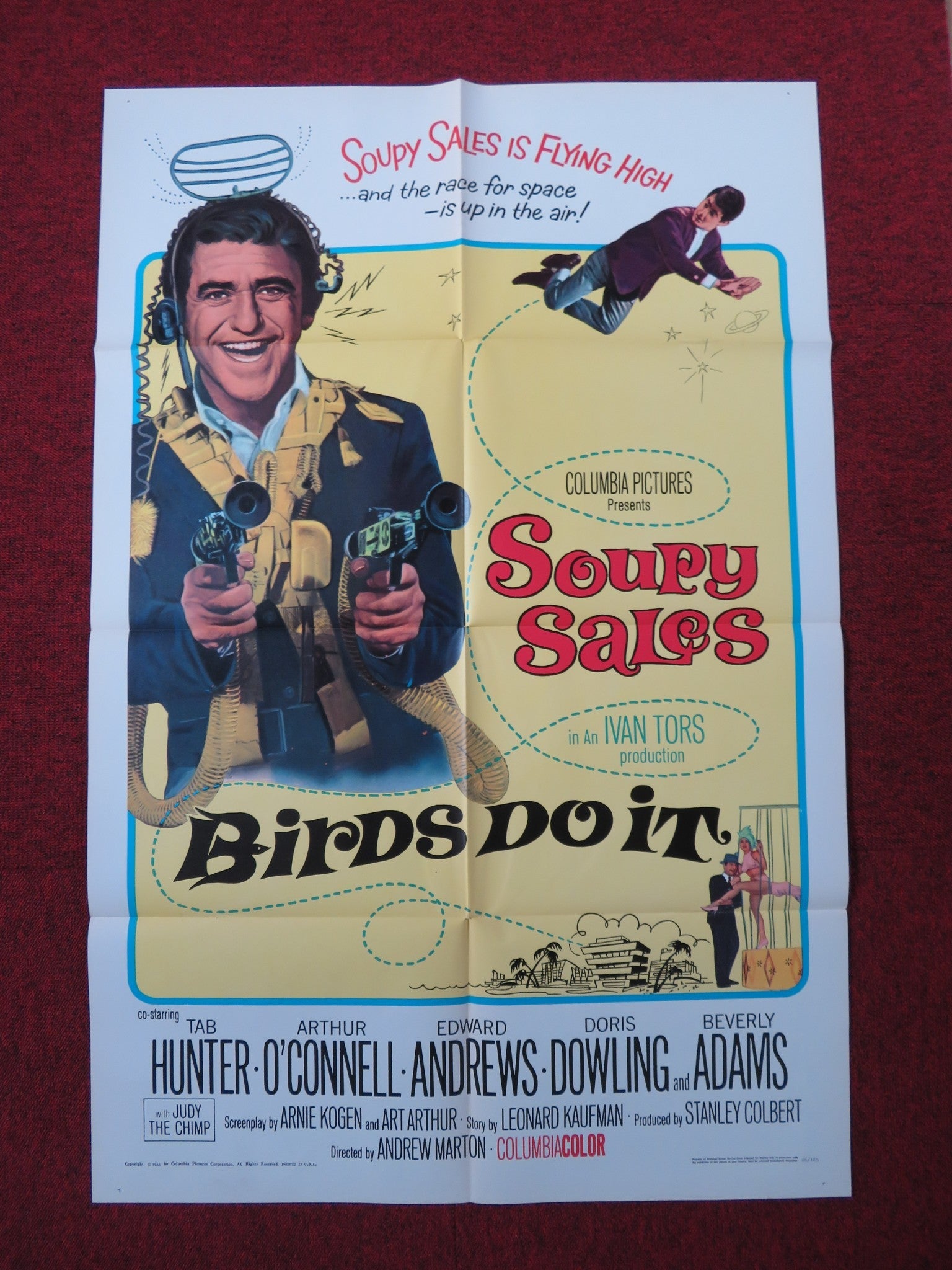 BIRDS DO IT FOLDED US ONE SHEET POSTER SOUPY SALES TAB HUNTER 1966 Rendezvous Cinema Movie posters