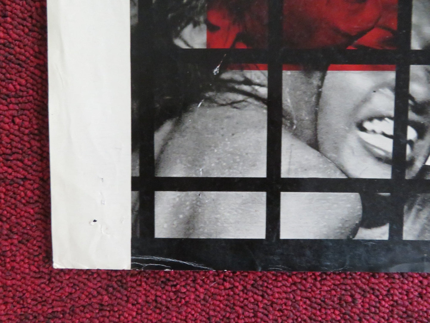 BLACK MAMA WHITE MAMA - A ITALIAN FOTOBUSTA POSTER PAM GRIER M. MARKOV 1974 Rendezvous Cinema Movie posters