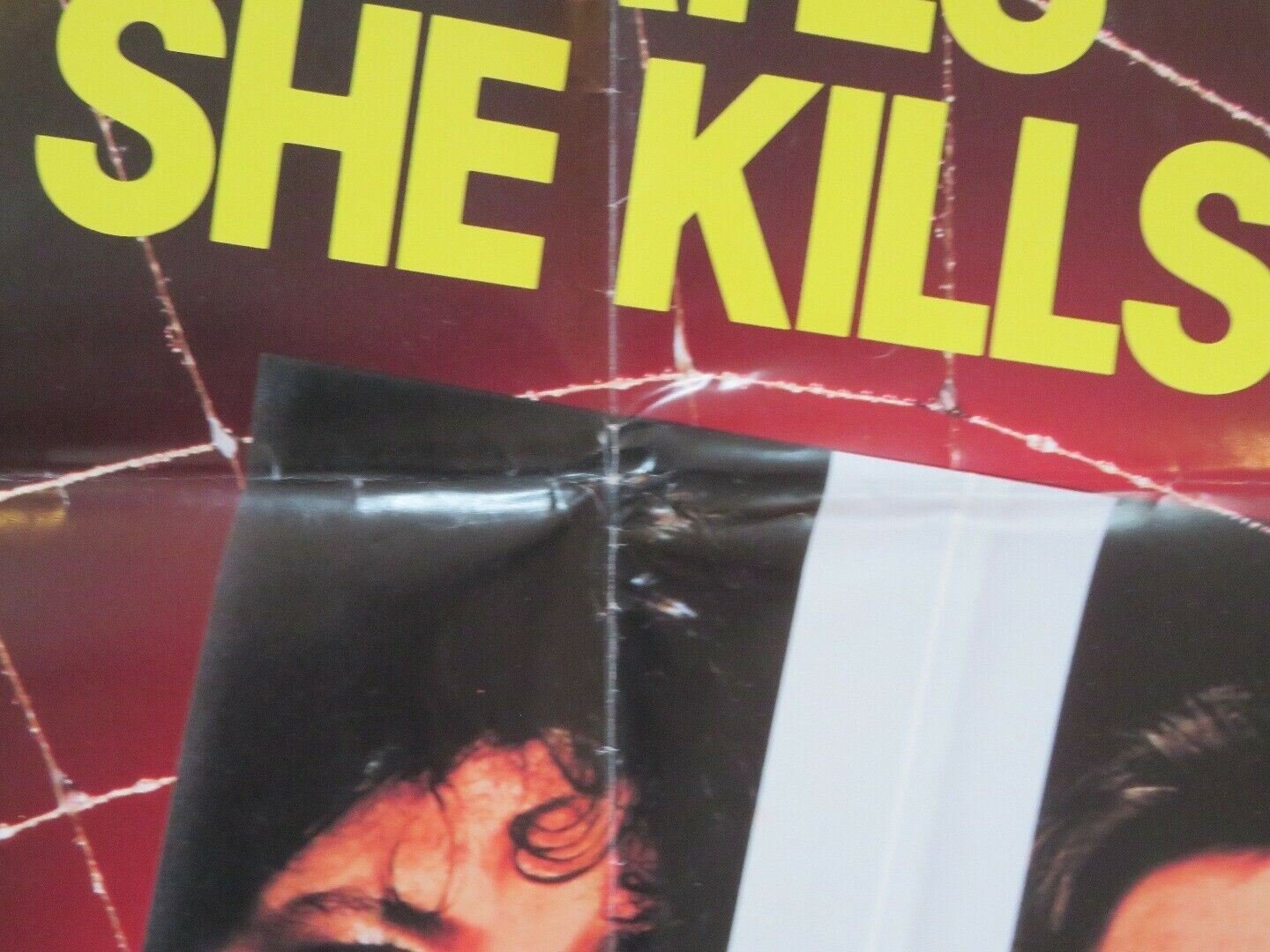 BLACK WIDOW VIDEO VHS POSTER FOLDED DEBRA WINGER THERESA RUSSELL 1987 Movie posters