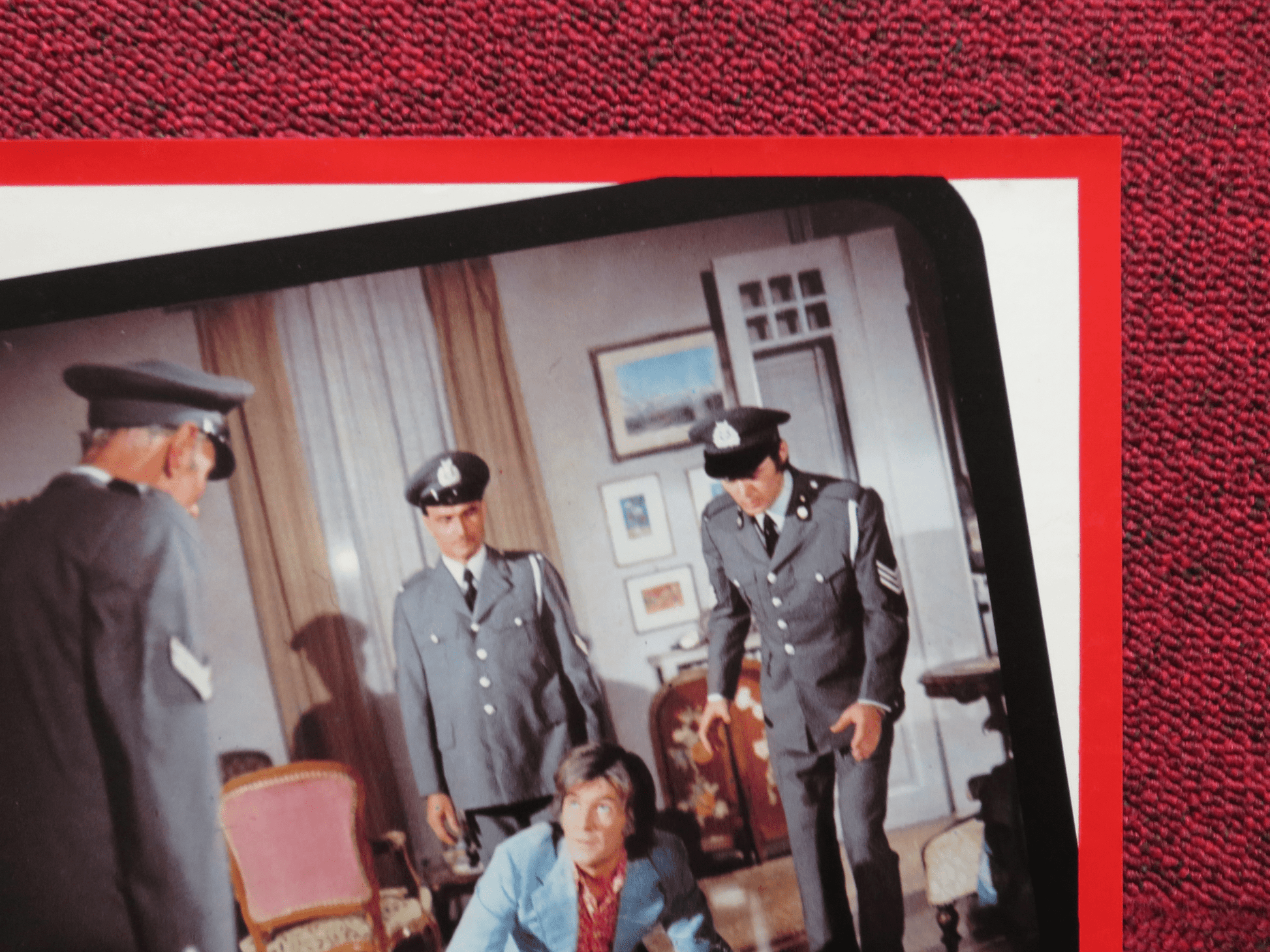 BLOODY VIRGIN - B ITALIAN FOTOBUSTA POSTER LEFT GARRYL LYN ADAMS 1975 - Rendezvous Cinema