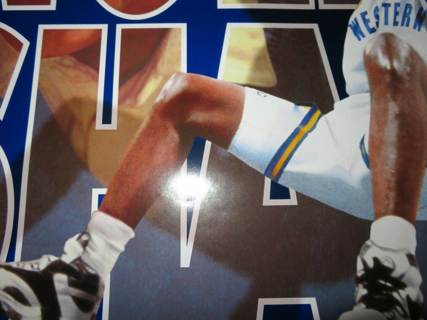 BLUE CHIPS US ONE SHEET ROLLED POSTER NICK NOLTE SHAQUILLE O'NEAL 1994 Movie posters