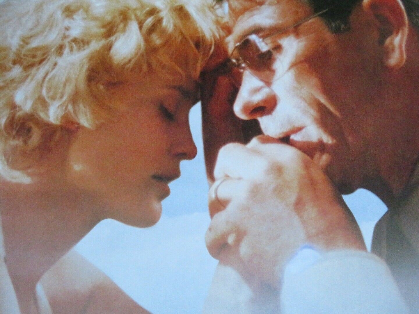 BLUE SKY US ONE SHEET ROLLED POSTER JESSICA LANGE TOMMY LEE JONES '94 Movie posters