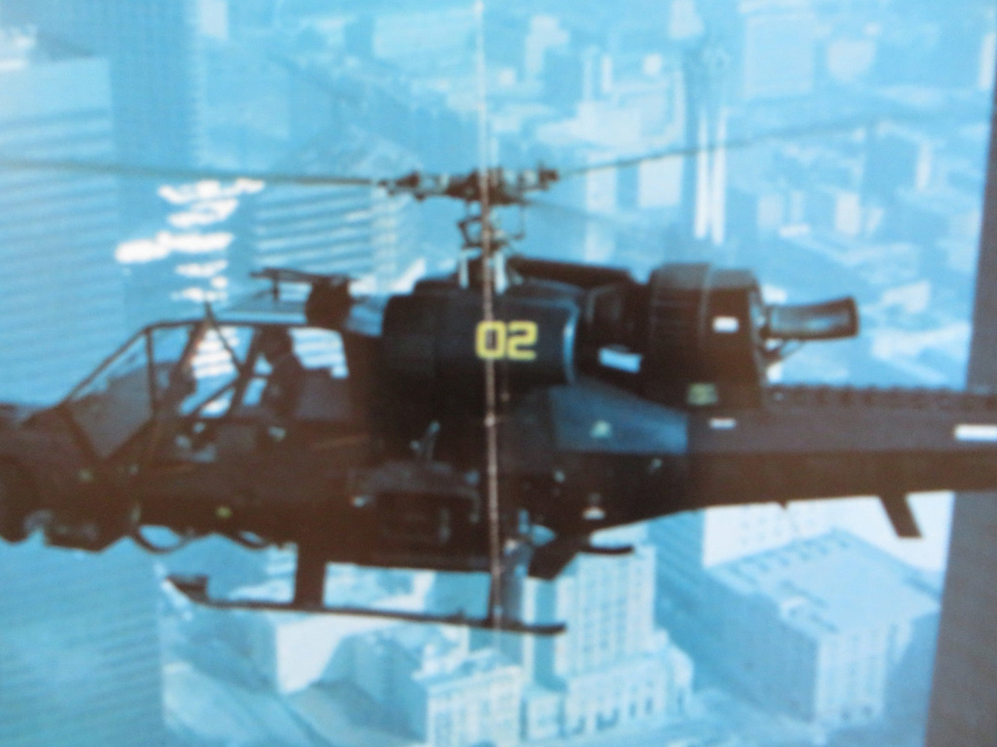 BLUE THUNDER - A ITALIAN FOTOBUSTA POSTER ROY SCHEIDER WARREN OATES 1983 Rendezvous Cinema Movie posters