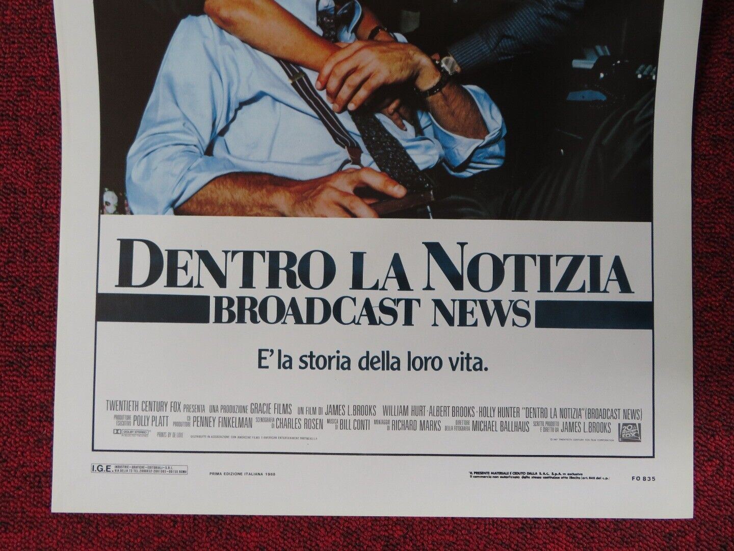 BROADCAST NEWS ITALIAN LOCANDINA (27.5"x13") POSTER WILLIAM HURT 1988 Movie posters