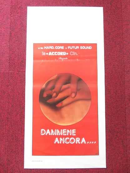 CA GLISSE PAR LES DEUX TROUS ITALIAN LOCANDINA POSTER JACK GATTEAU 1981 Rendezvous Cinema Movie posters