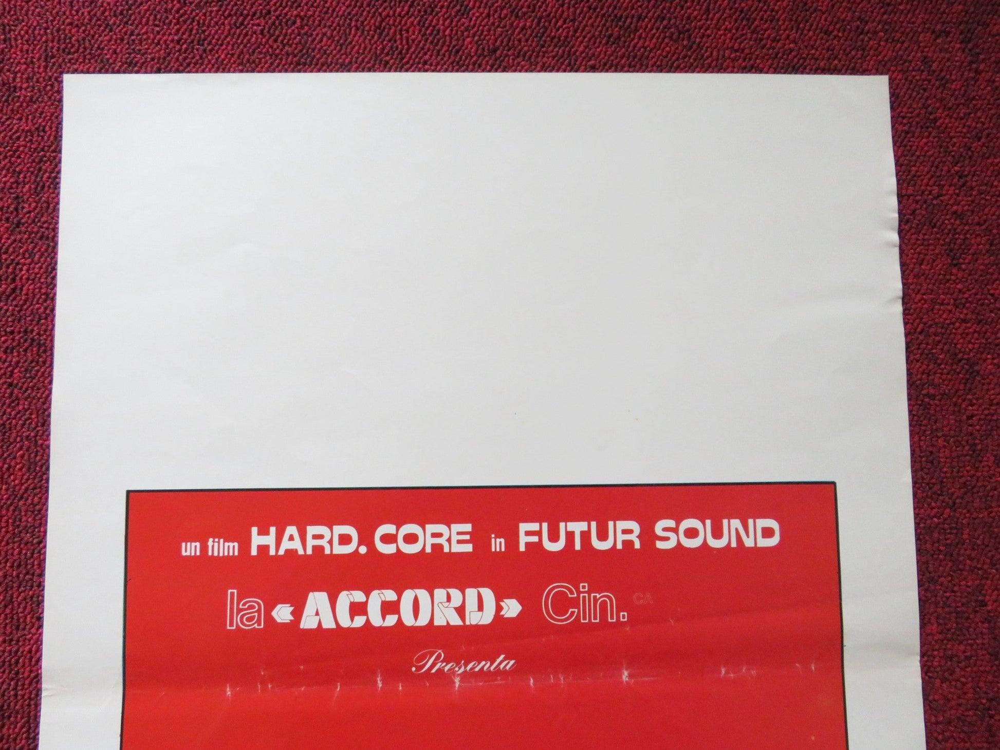 CA GLISSE PAR LES DEUX TROUS ITALIAN LOCANDINA POSTER JACK GATTEAU 1981 Rendezvous Cinema Movie posters