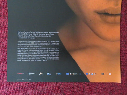 CAPRI-REVOLUTION ITALIAN LOCANDINA (26.5"x12.5") POSTER MARIANNA FONTANA 2018 - Rendezvous Cinema