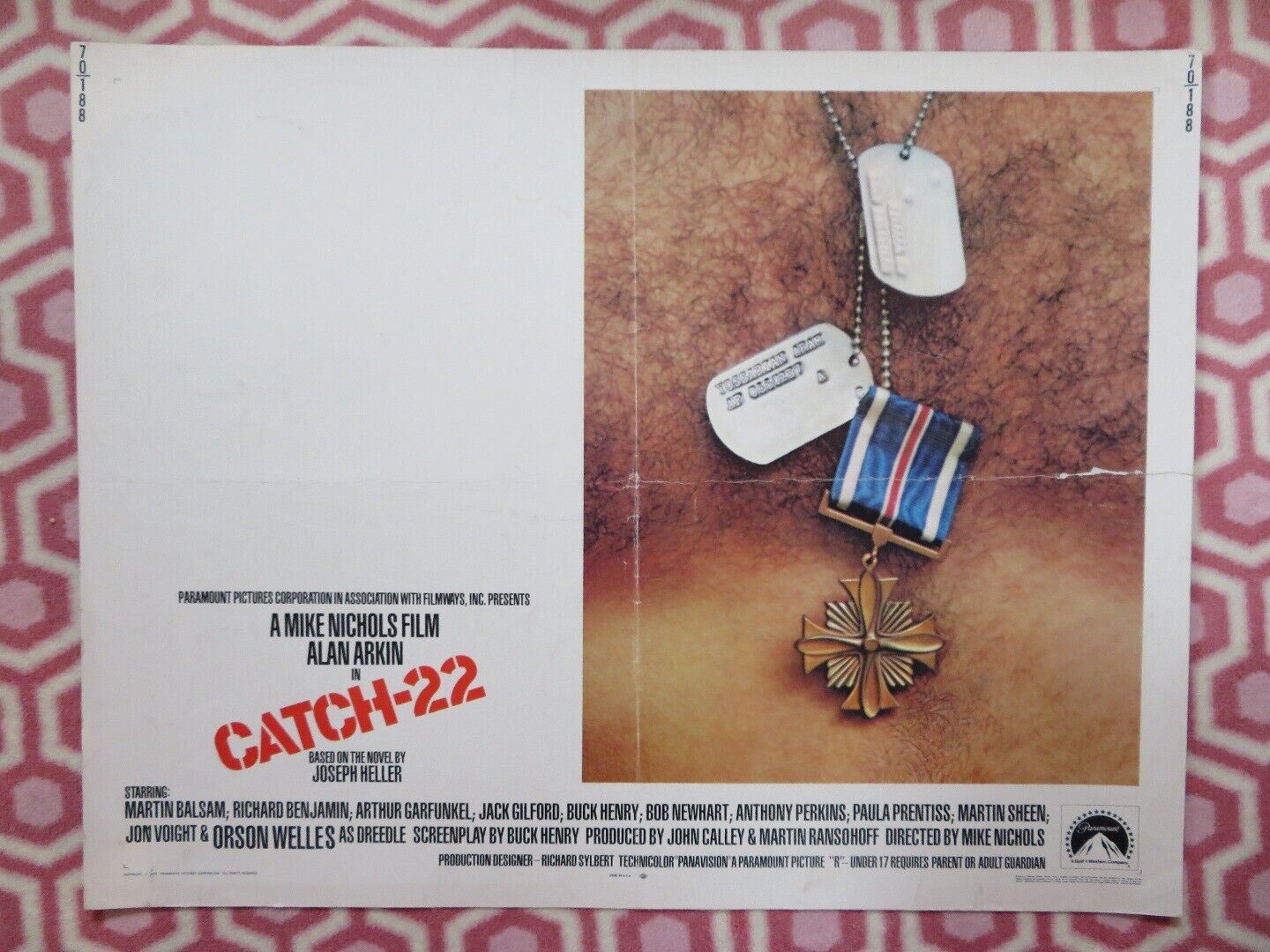 CATCH 22 US HALF SHEET (22"x 28") POSTER ALAN ARKIN JOSEPH HELLER 1970 Movie posters