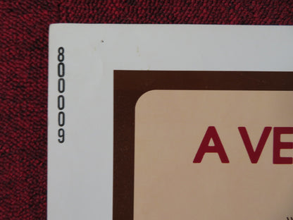 CHAPTER TWO US HALF SHEET (22"x 28") POSTER JAMES CAAN MARSHA MASON 1980 Rendezvous Cinema Movie posters