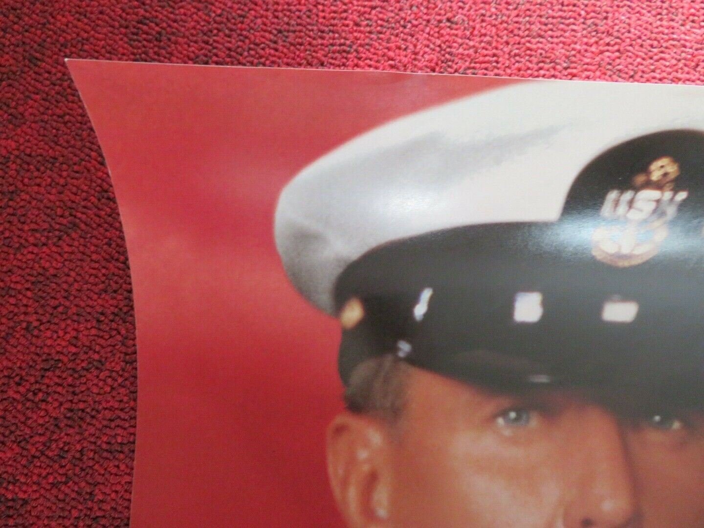 CHASERS US ONE SHEET ROLLED POSTER ERIKA ELENIAK TOM BERENGER 1994 Movie posters