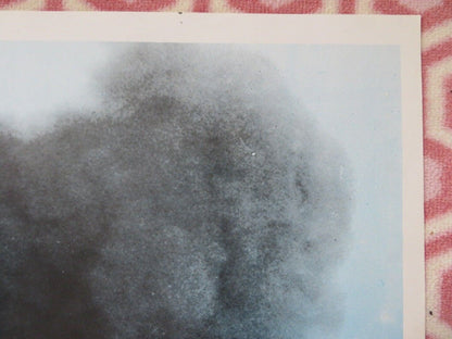 CITA DE ORO / Golden Rendezvous SPANISH (39.5"X 27.5") ROLLED POSTER 1977 Movie posters