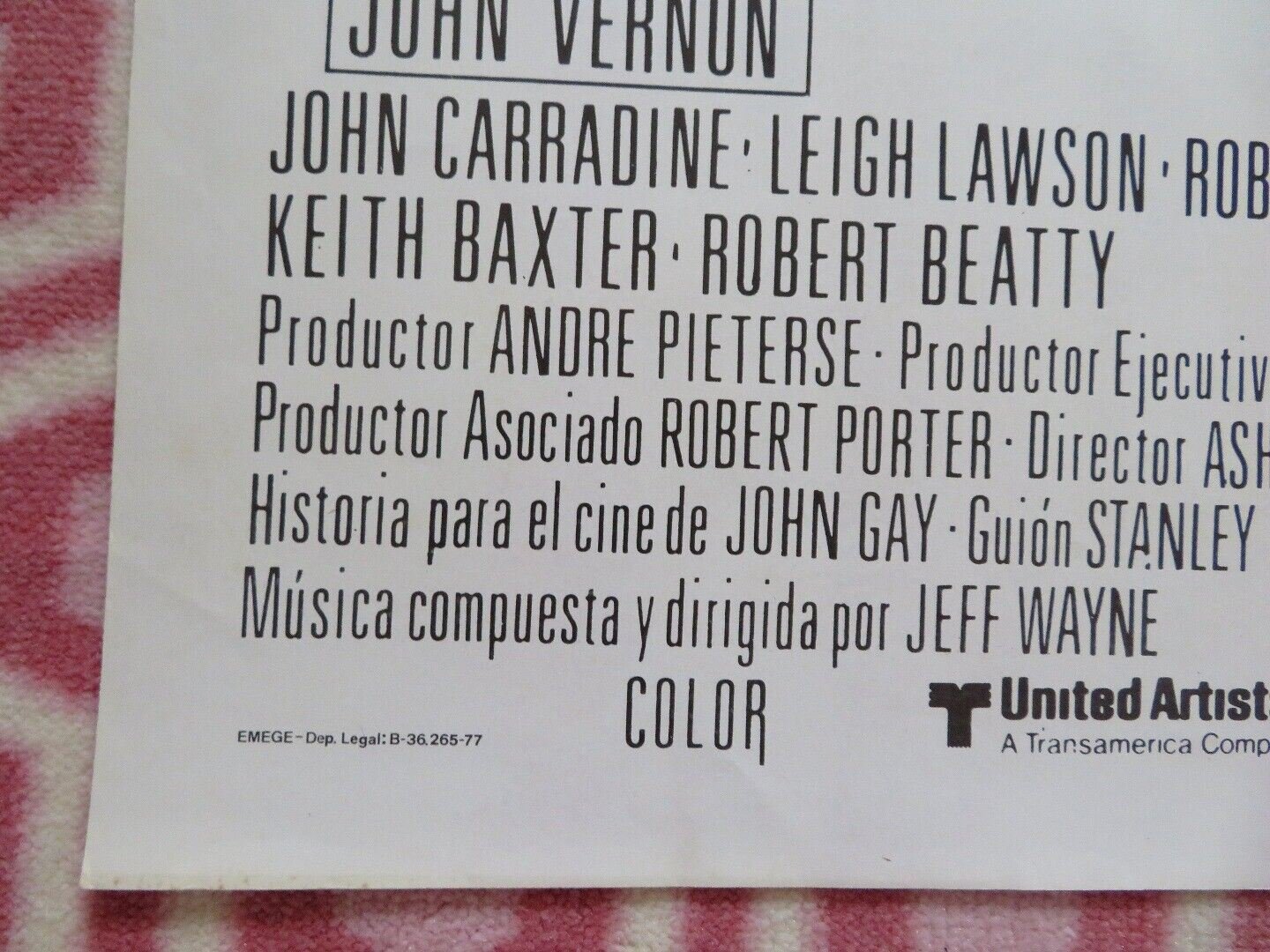 CITA DE ORO / Golden Rendezvous SPANISH (39.5"X 27.5") ROLLED POSTER 1977 Movie posters