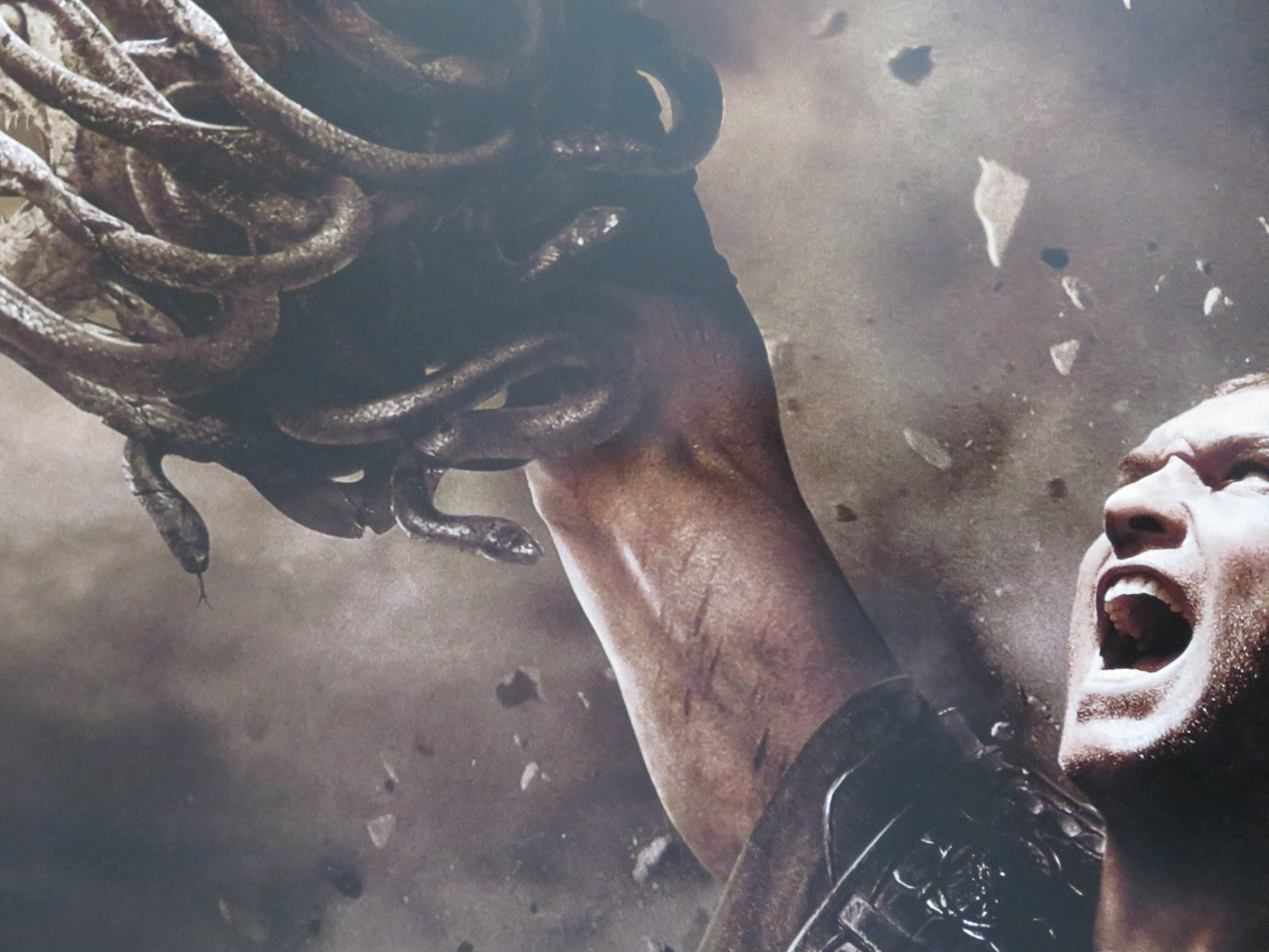 CLASH OF THE TITANS US ONE SHEET ROLLED POSTER SAM WORTHINGTON LIAM NEESON 2010 Rendezvous Cinema Movie posters