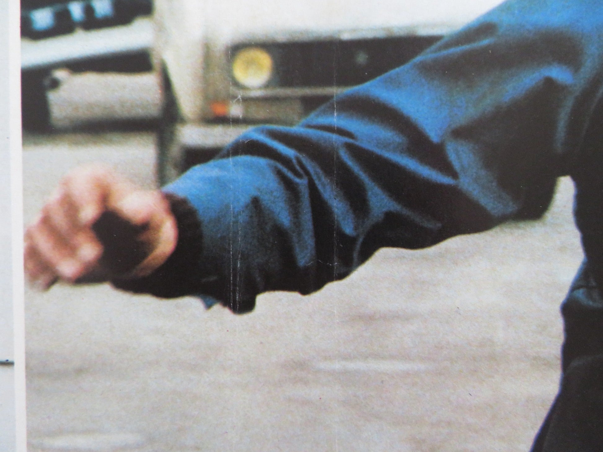 CODICE D'ONORE - C ITALIAN FOTOBUSTA POSTER YVES MONTAND GERARD DEPARDIEU 1982 Rendezvous Cinema Movie posters