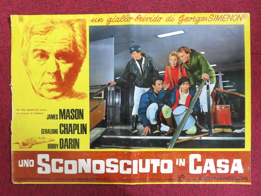 COP - OUT - F ITALIAN FOTOBUSTA POSTER JAMES MASON GERALDINE CHAPLIN 1967 Rendezvous Cinema Movie posters
