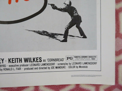 CORNBREAD, EARL & ME US HALF SHEET (22"x 28") POSTER MOSES GUNN R CASH 1975 Movie posters