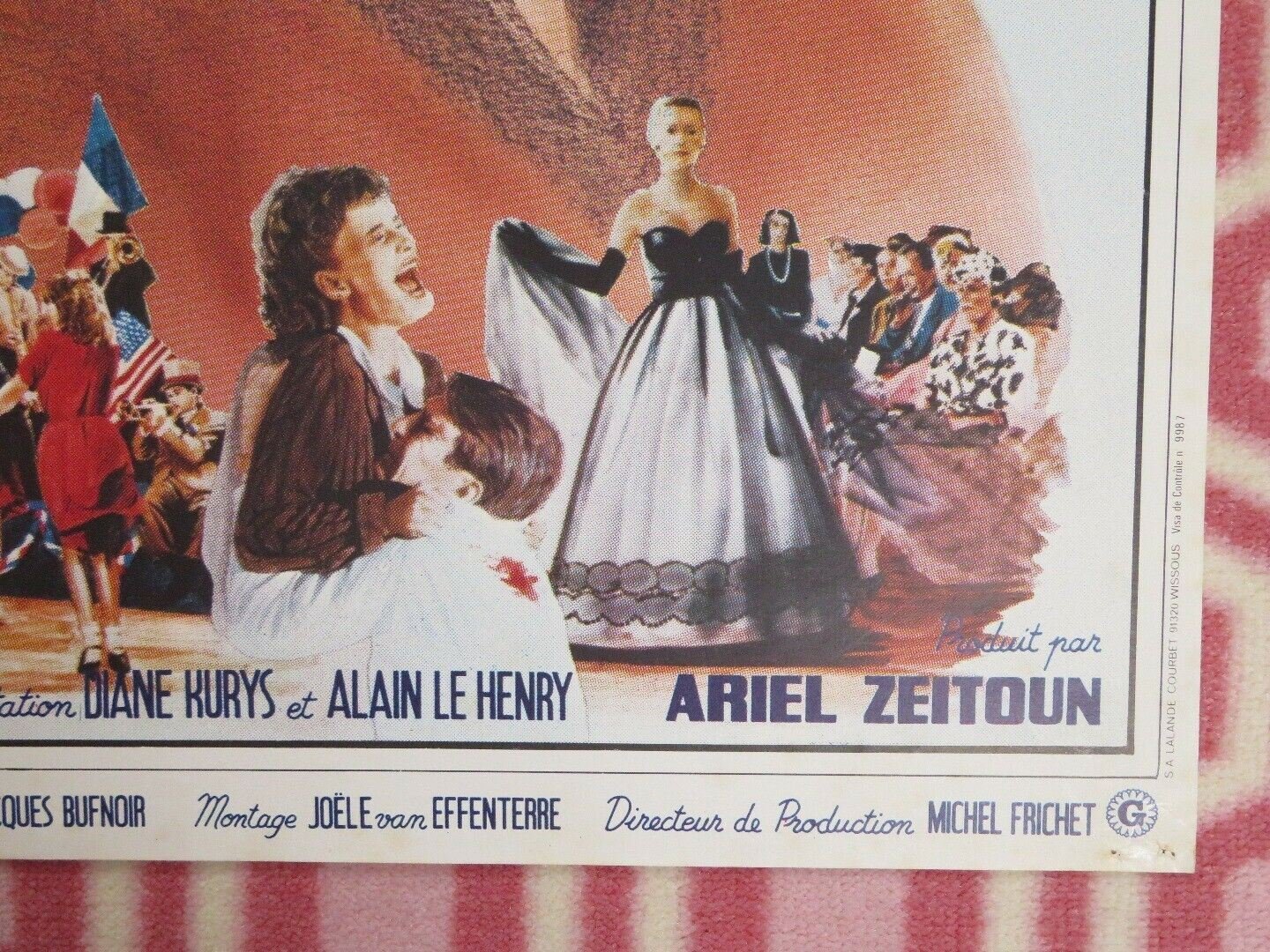 COUP DE FOUDRE/ Entre Nous FRENCH (22.5" x 30") POSTER MIOU - MIOU 1983 Movie posters