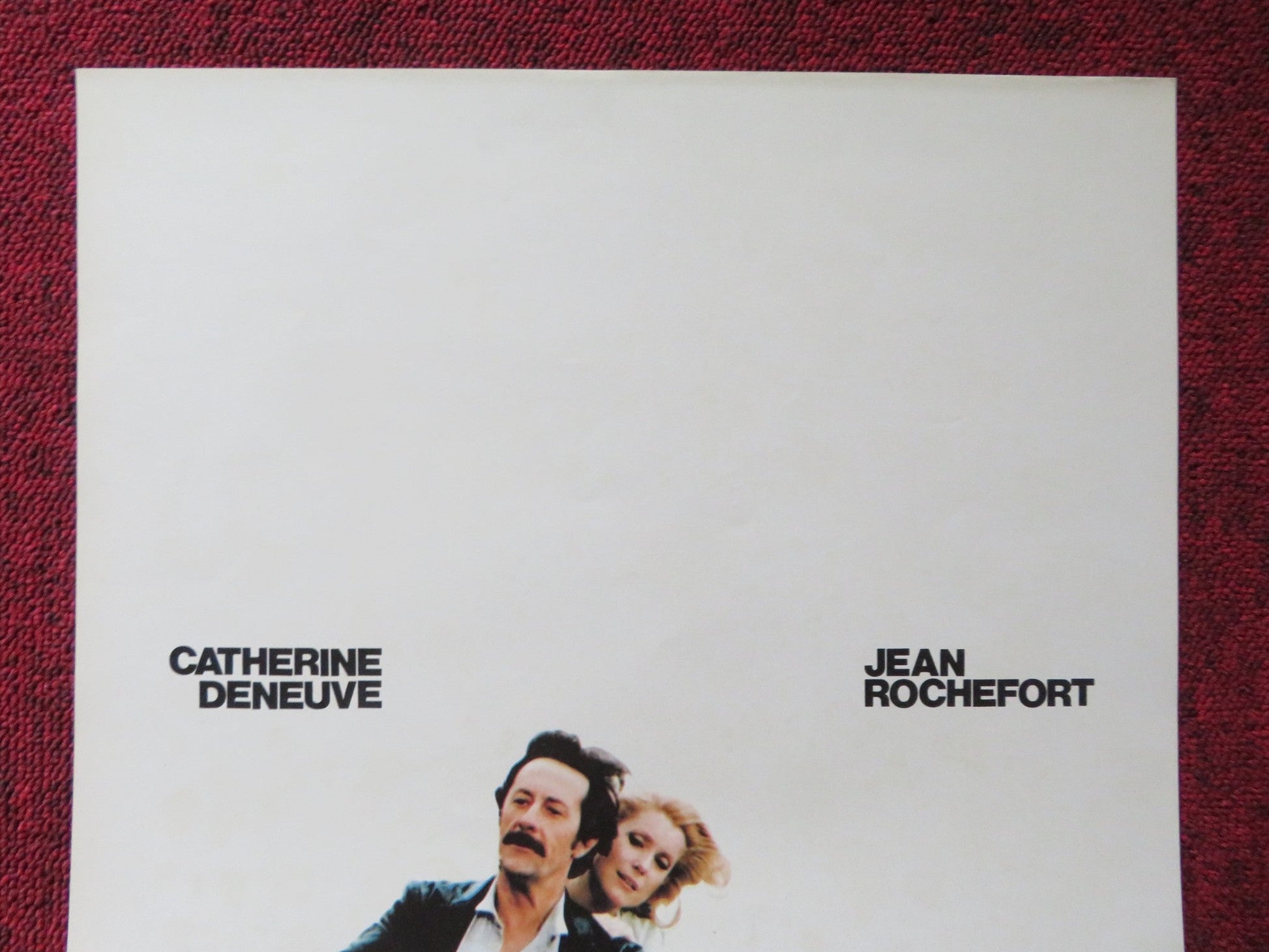 COURAGE FUYONS ITALIAN LOCANDINA POSTER CATHERINE DENEUVE JEAN ROCHEFORT 1979 Rendezvous Cinema Movie posters