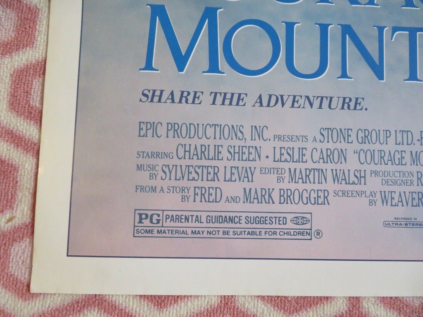 COURAGE MOUNTAIN US ONE SHEET POSTER CHARLIE SHEEN 1990 Movie posters