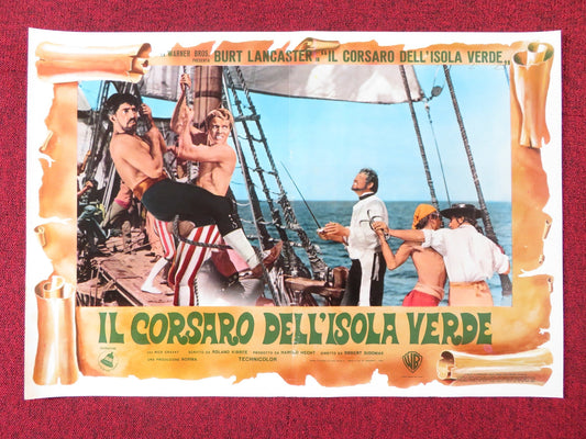CRIMSON PIRATE - D ITALIAN FOTOBUSTA POSTER BURT LANCASTER NICK CRAVAT 1952R Rendezvous Cinema Movie posters