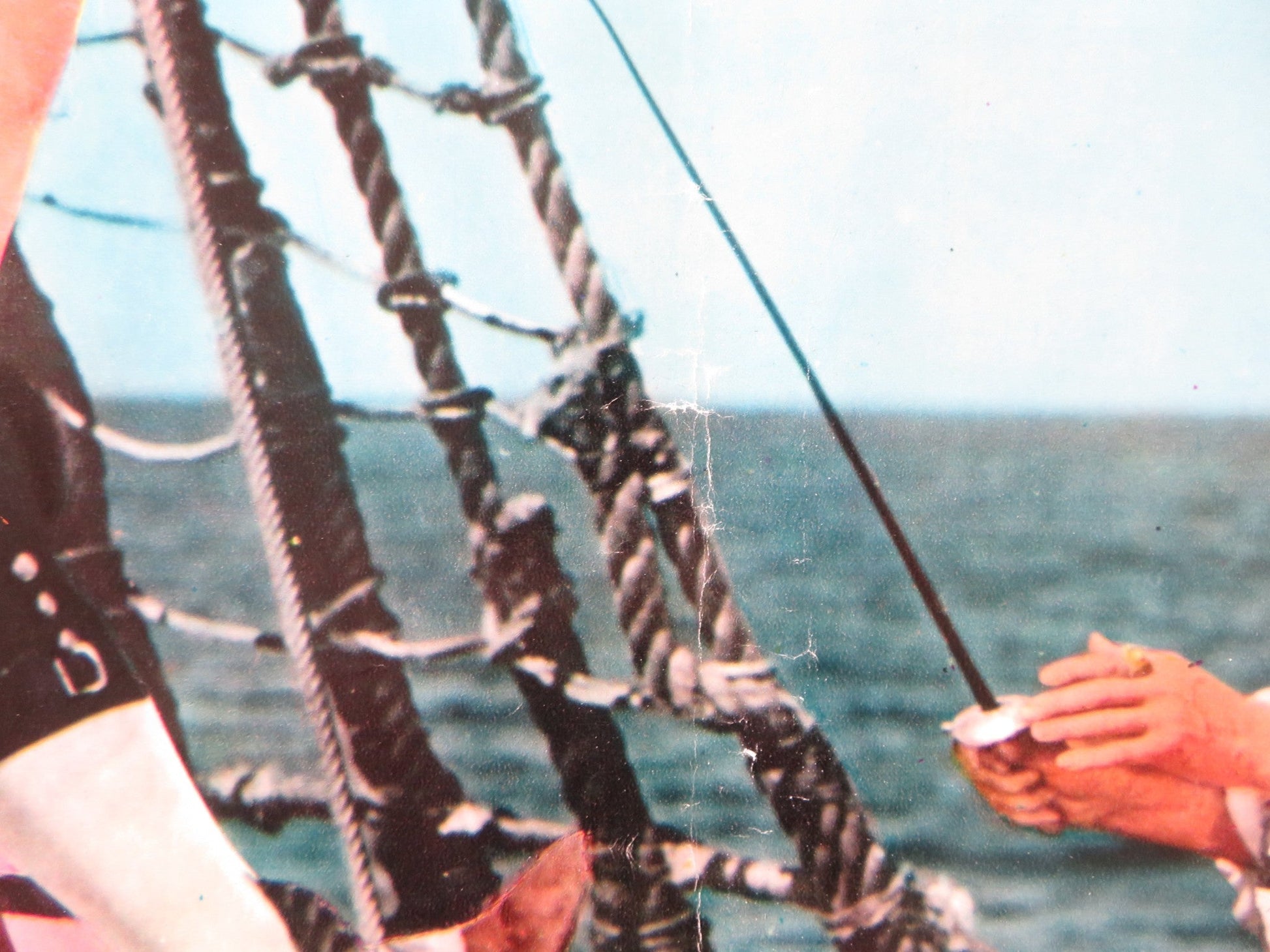 CRIMSON PIRATE - D ITALIAN FOTOBUSTA POSTER BURT LANCASTER NICK CRAVAT 1952R Rendezvous Cinema Movie posters