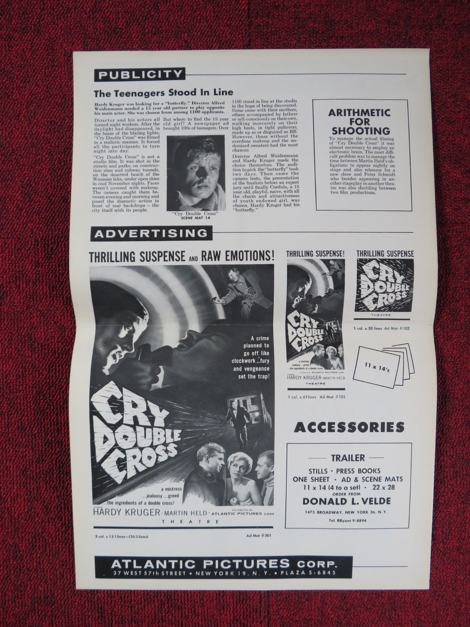 CRY DOUBLE CROSS UNCUT ATLANTIC FOLDED PRESS BOOK HARDY KRUGER MARTIN HELD 1960 Rendezvous Cinema Movie posters