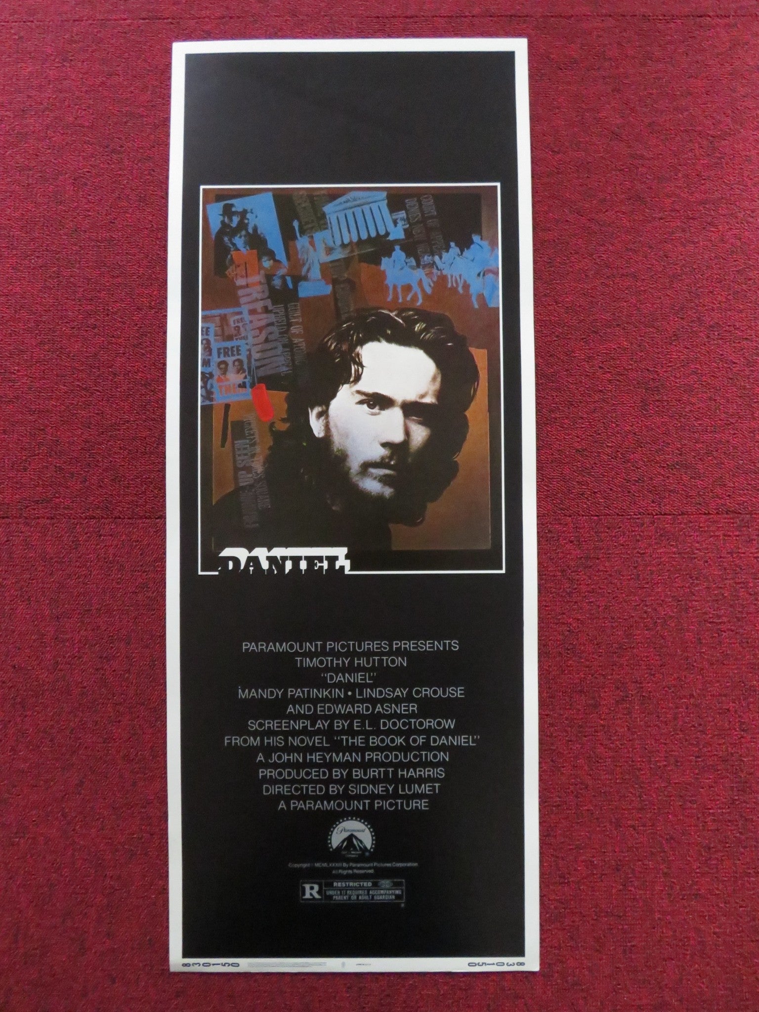 DANIEL US INSERT (14"x 36") POSTER TIMOTHY HUTTON MANDY PATINKIN 1983 Rendezvous Cinema Movie posters