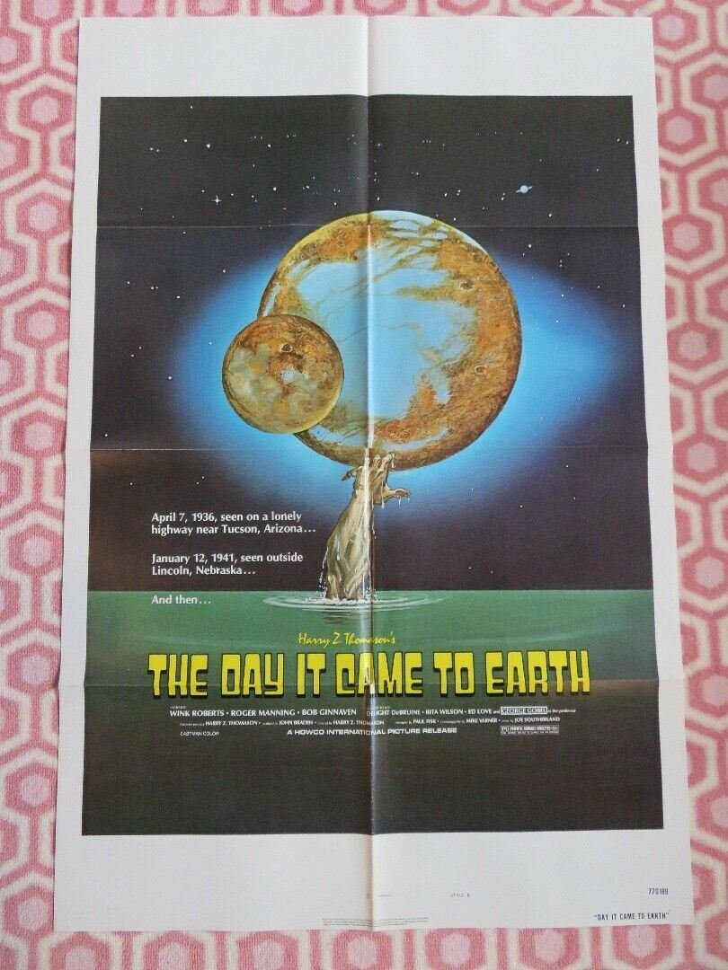 DAY IT CAME TO EARTH US ONE SHEET POSTER WINK ROBERTS ROGER MANNING 1977 Movie posters