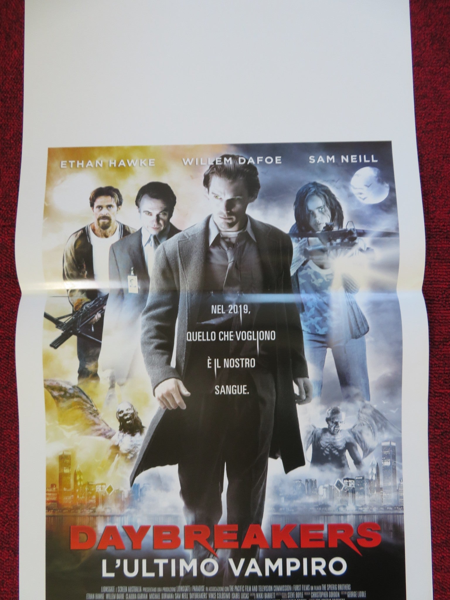 DAYBREAKERS ITALIAN LOCANDINA (27.5"x13") POSTER ETHAN HAWKE WILLEM DAFOE 2009 Rendezvous Cinema Movie posters