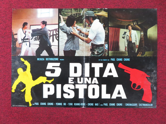 DEATH COMES IN THREE - D ITALIAN FOTOBUSTA POSTER ALAN TANG JENNY HU 1973 Rendezvous Cinema Movie posters