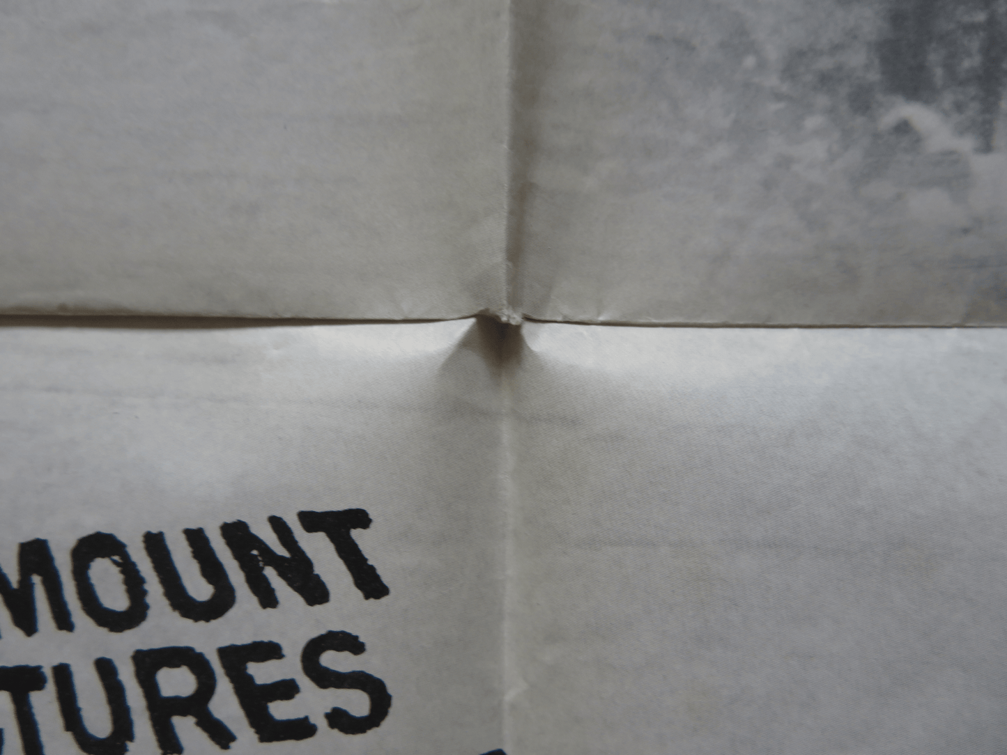 DESPERATE CHARACTERS FOLDED US ONE SHEET POSTER SHIRLEY MACLAINE K.MARS 1971 Rendezvous Cinema Movie posters