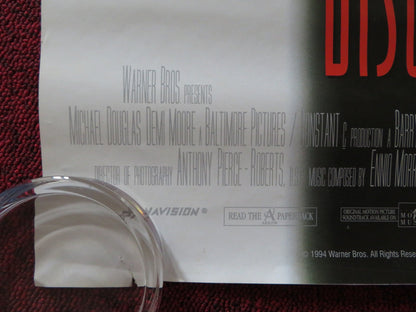 DISCLOSURE VHS VIDEO POSTER MICHAEL DOUGLAS DEMI MOORE 1994 Rendezvous Cinema Movie posters