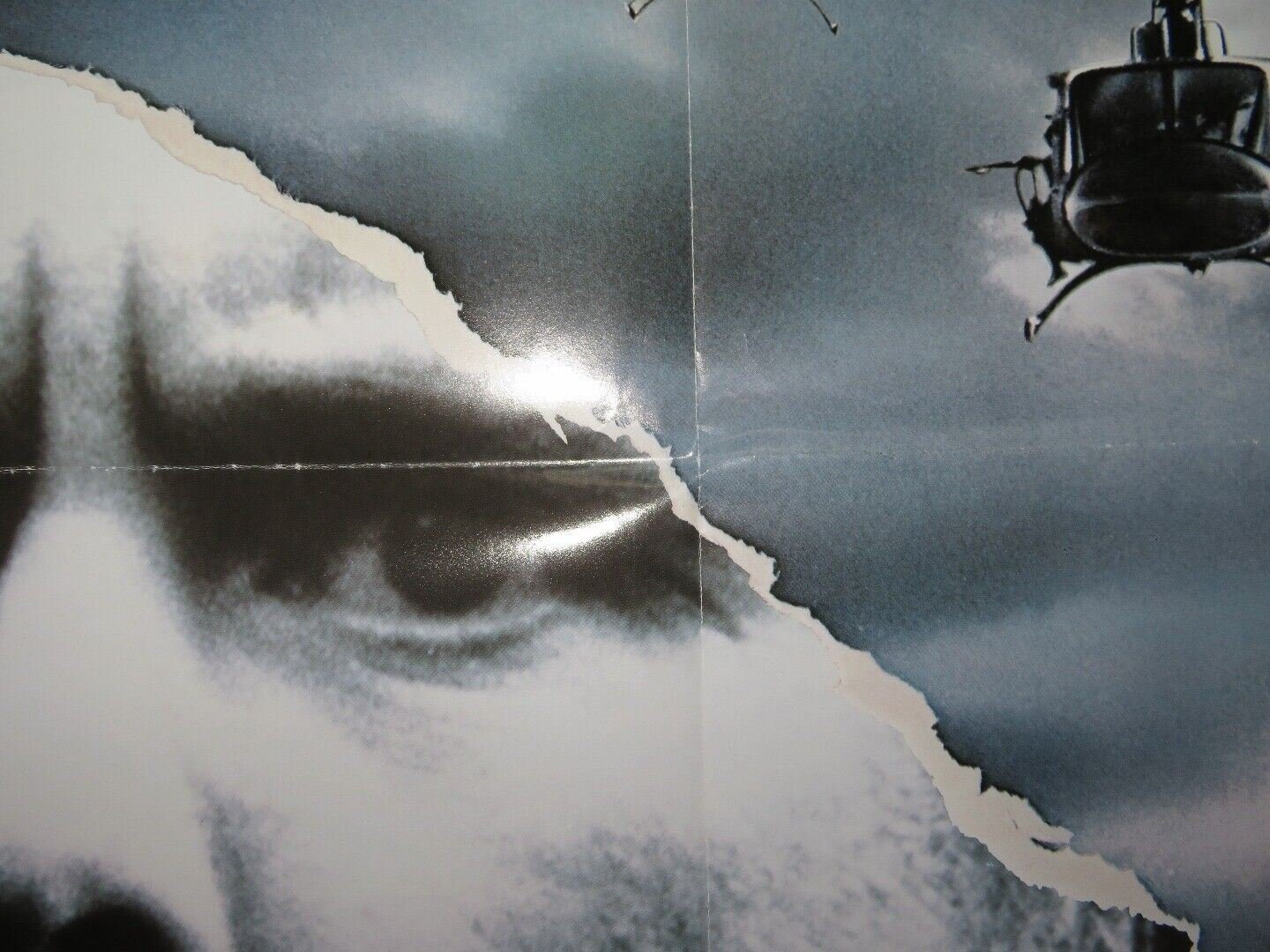 DISTANT THUNDER US ONE SHEET POSTER JOHN LITHGOW RALPH MACCHIO 1988 Movie posters