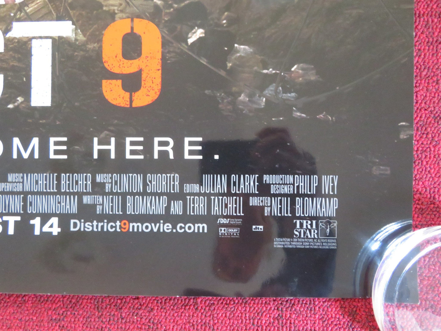 DISTRICT 9 US ONE SHEET ROLLED POSTER SHARLTO COPLEY JASON COPE 2009 Rendezvous Cinema Movie posters