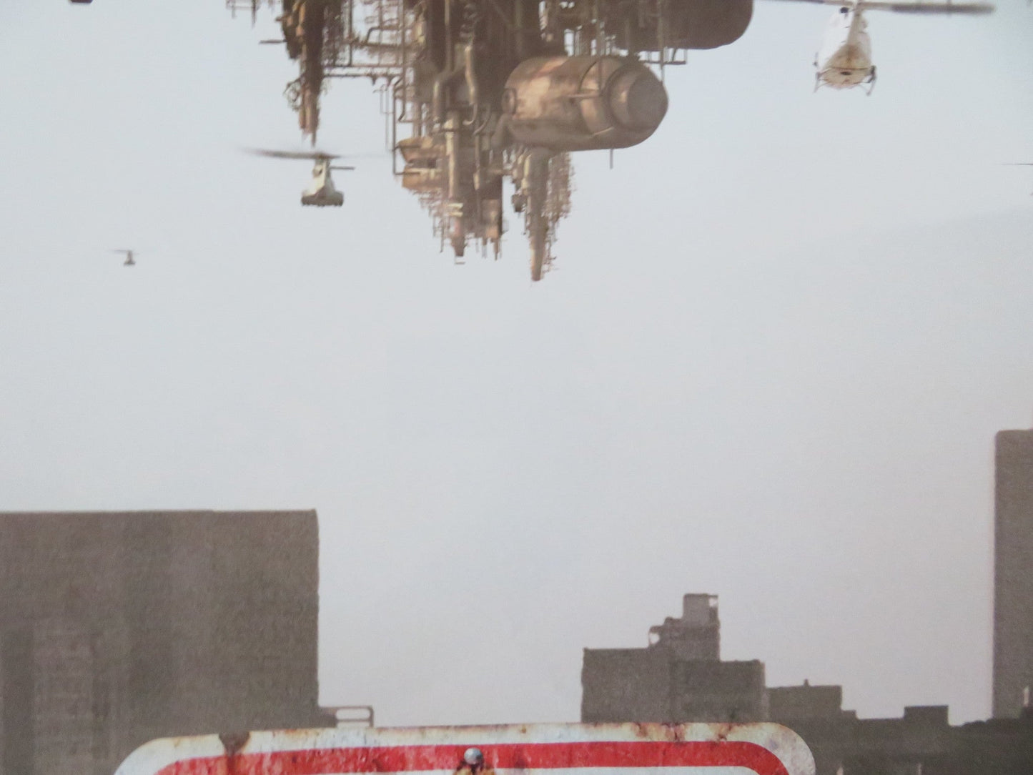 DISTRICT 9 US ONE SHEET ROLLED POSTER SHARLTO COPLEY JASON COPE 2009 Rendezvous Cinema Movie posters