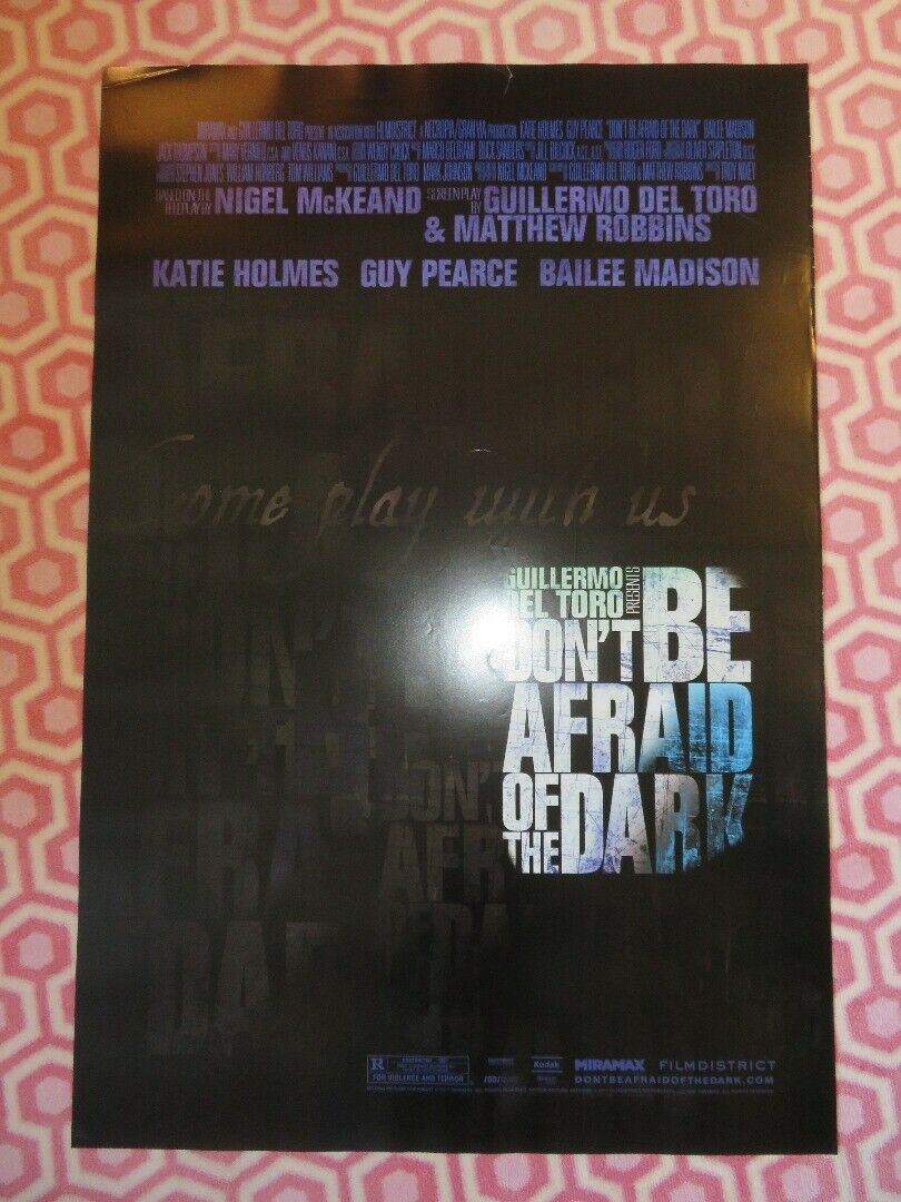 DON'T BE AFRAID OF THE DARK US ONE SHEET ROLLED POSTER GUILLERMO DEL TORO 2010 Movie posters